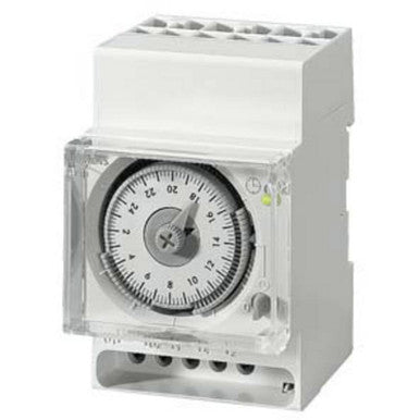 Siemens 7LF5300-5 Time Synchronizer 230V AC Analogue Switch Day 1 - 7LF53005