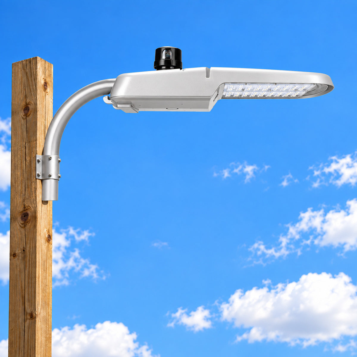 150 Watt LED Dusk To Dawn Light With Photocell - 20000 Lumens - 5000K Daylight - 120-277V - Silver Finish