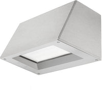 LED Trapezoid Wallpack, 6000 Lumens, 4000K, Wide Beam, 120-277V, Natural Aluminum Finish - WST LED P3 40K VW MVOLT DNAXD
