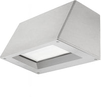LED Trapezoid Wallpack, 6000 Lumens, 4000K, Wide Beam, 120-277V, Natural Aluminum Finish - WST LED P3 40K VW MVOLT DNAXD
