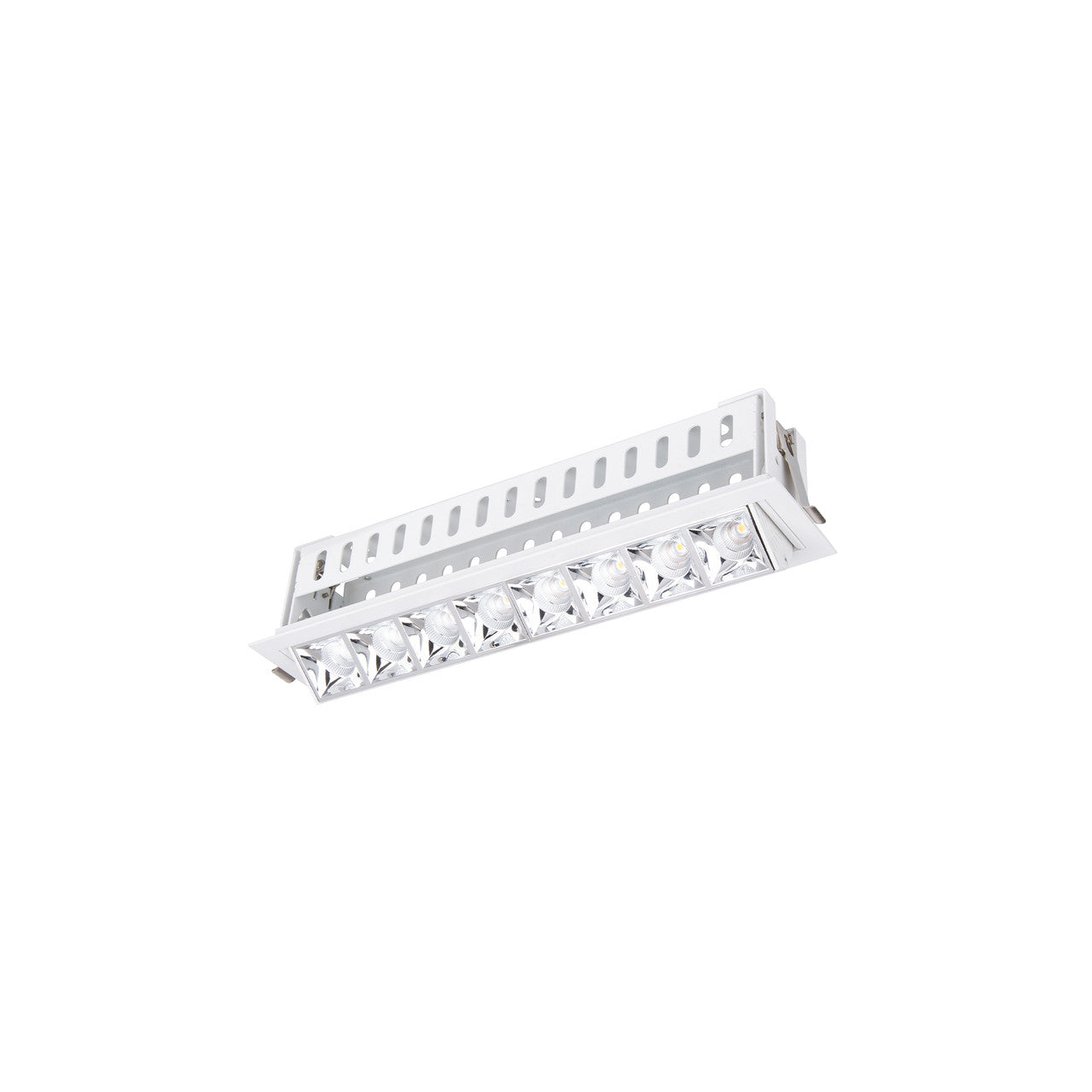 Multi Stealth Adjustable Trim 8 Cell Flood Beam 3000K 90CRI in Chrome/White