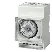 Quartz time switch Week 1 change-over contact 230 V/50-60 Hz 3 MW - 7LF53017