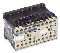 TeSys K reversing contactor - 3P - AC-3 <= 440 V 9 A - 1 NC - 230...240 VAC coil - LC2K0901U7