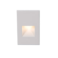LEDme Vertical Step and Wall Light 120V 2700K in White