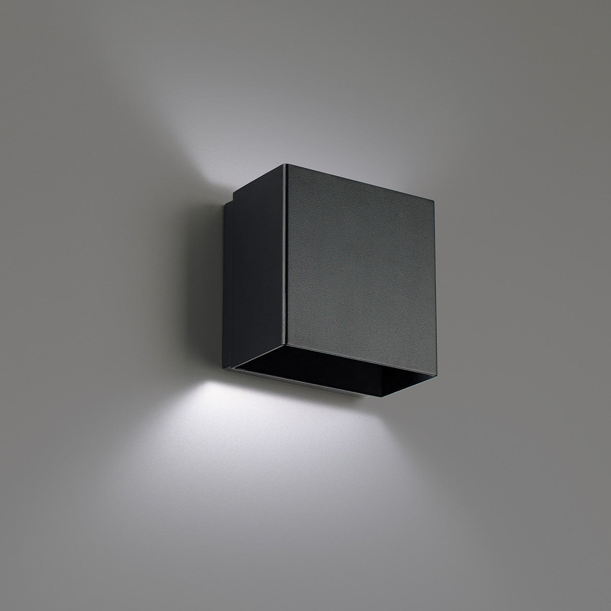 BOXI 5in. LED Wall Sconce 3000K in Black