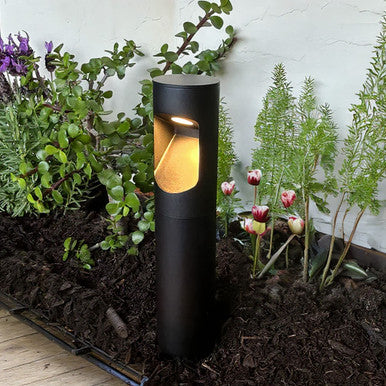 LED Garden Pathway Bollard Light - 15 Watts 1500 Lumens - Color Selectable 30K/40K/50K - 26 Inches Tall - 120-277V - Black Finish