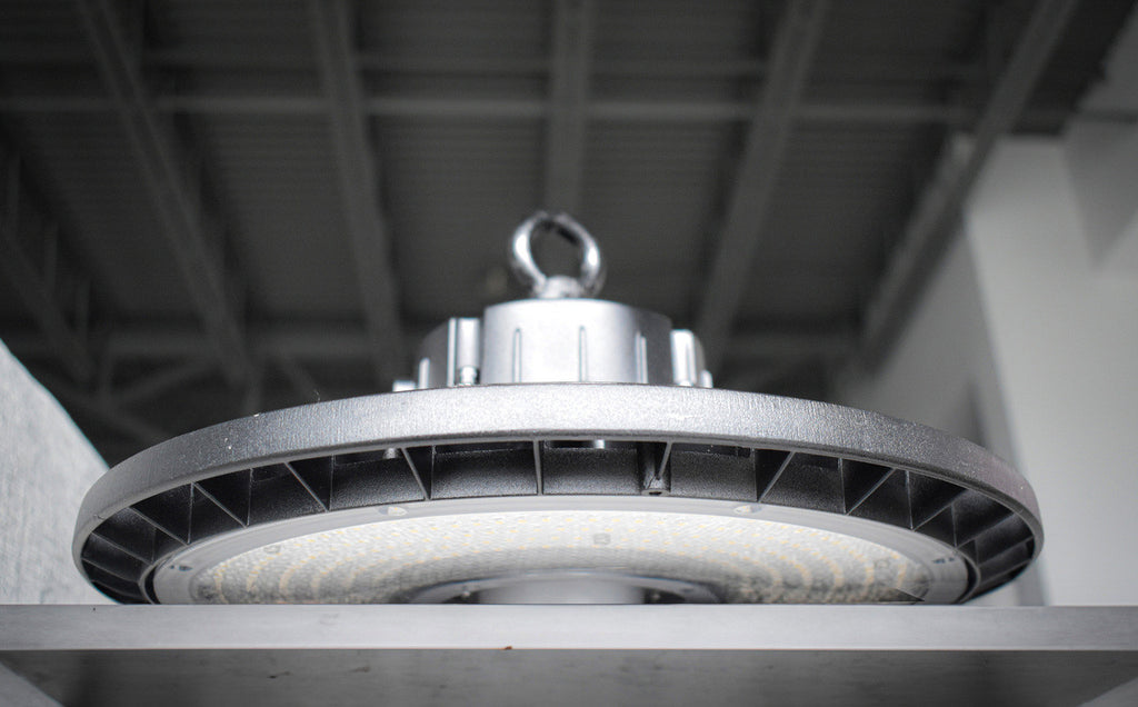 200 Watt UFO LED High Bay Light - 27,000 Lumens - 5000K Daylight - 120-277V - Black Finish